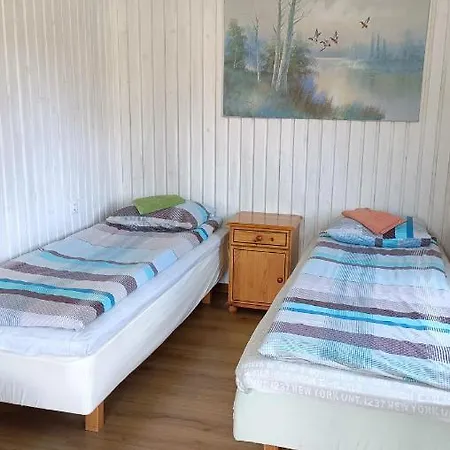 Small Camping In - No Shower Haanja